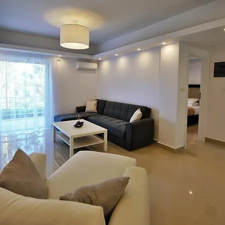 Athena Apartment Artemida  Exterior foto