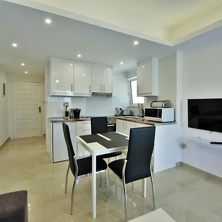 Athena Apartment Artemida  Exterior foto