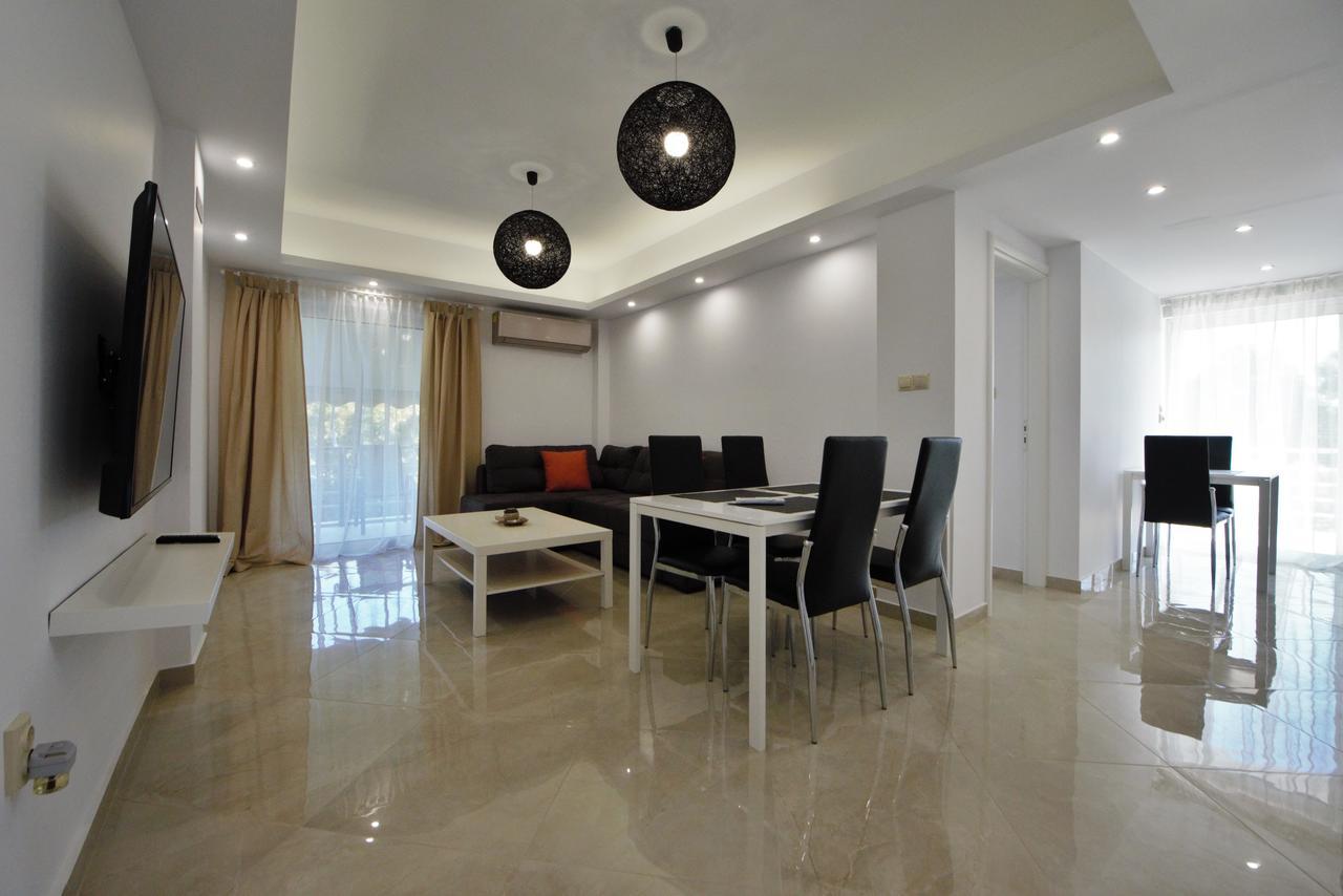 Apartament Athena *